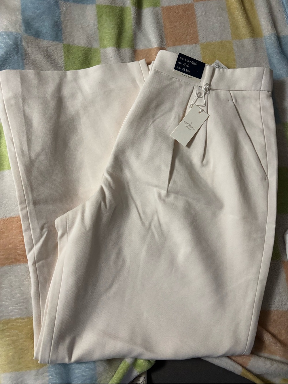 Abercrombie Cream Dress Pants